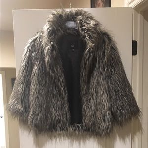 Mossimo faux fur coat! Like new! XL